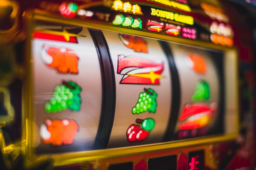 The Impact of Slot Machine Themes on Player Engagement