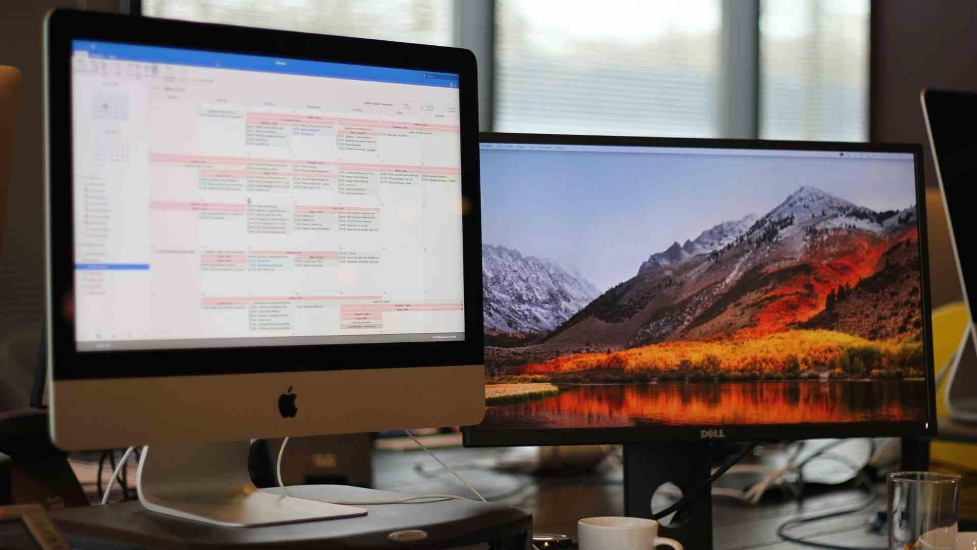 use fix monitors to Fix the Problem of Fitting two Monitors in Small Place: