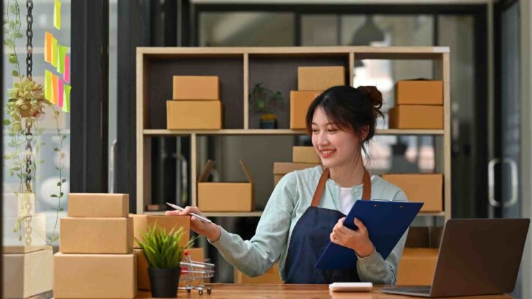 How Online People Platform Revolutionizes Small Business Operations
