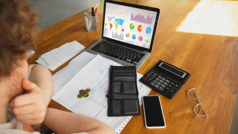 Why is it useful to have your bank account and routing numbers when using tax preparation software?