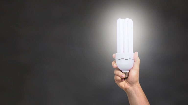 Sustainable Light Manufacturing